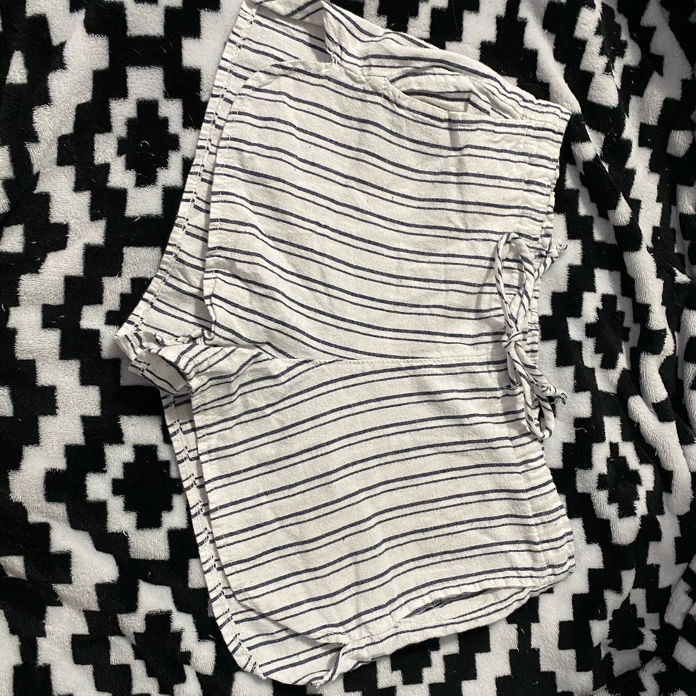 Brandy Melville Stripped shorts